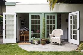Browse Outdoor Spaces Archives On Remodelista Garage Gastehaus Anbau Haus Umgebaute Garage