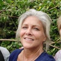 Jenifer Barton's Instagram, Twitter & Facebook