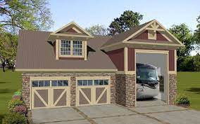 Plan 20128ga Carriage House Apartment With Rv Garage In 2021 Carriage House Apartments Rv Garage Garage With Living Quarters