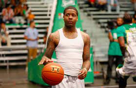 10 rappers that can actually play basketball. Complex A Twitter Lil Durk Confident He Would Defeat J Cole On The Basketball Court I Ll Bust His Ass Https T Co Peevp7kyva