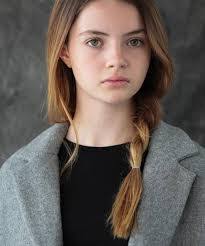 Victoria Elson's Instagram, Twitter & Facebook