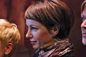 Dezember 1974 in brüssel, belgien) ist eine österreichische schauspielerin. Julia Koschitz Boxie Frisur Haar Styling Haarschnitt Kurz