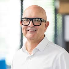 Allison Burrows's Instagram, Twitter & Facebook