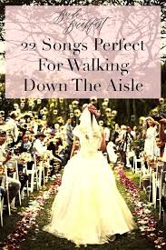 Wedding Ceremony Selecting A Location For Your Wedding Day Ceremony Can Be Just As Crucial As Searching Out The Hochzeit Hochzeit Playlist Kirchliche Hochzeit