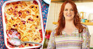 Pulse them until they're fine crumbs. This Is Ree Drummond S Favorite Thing To Make For Dessert