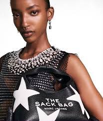 April Isenberg's Instagram, Twitter & Facebook