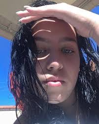 Miranda Griffin's Instagram, Twitter & Facebook