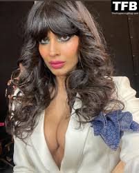 Jameela Jamil Sexy (5 Photos) - Thotflix