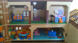 Switch to the previous item image switch to the next item image. Ein Zu Hause Fur Die Familie Simpsons Lego 71006 Bremiversum