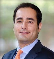 Record-Breaking Elevated Pedestrian Walkway Hoisted Into Place