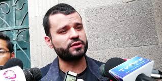 El ministro #ManuelCanelas sobre exjefe policial #RómuloDelgado: "No es el  comportamiento que se espera de un comandante de la @Pol_Boliviana la  filtración de una conversación, que podría haber dificultado las  investigaciones que