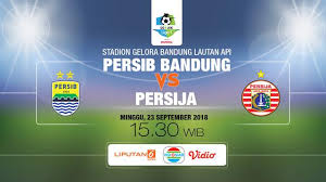 Persija merupakan club sepak bola yang menjadi kebanggaan ibukota yang memiliki suporter the jak angel dan mania sebagai suporter fanatiknya. Prediksi Persib Vs Persija Maung Bandung Penasaran Bola Liputan6 Com