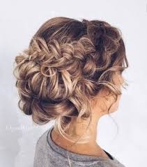 Die charleston frisur für lange haare mit haarspray fixieren und schon sind ihre glamourösen 20er jahre haare fertig. Frisuren Fur Lange Haare 20 Ideen