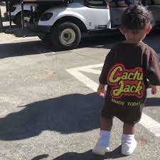 Kylie jenner's birthday party for stormi is being called narcissistic and disturbing on instagram. Pin Auf Bebes