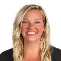 Mandy Ager's Instagram, Twitter & Facebook