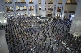 Все даты праздников — переходящие. Musulmane Vsego Mira Otmechayut Prazdnik Ramazan