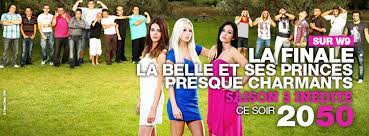 Mais suite à un événement tragique, l'émission a bien failli finir dans les cartons et ne jamais être diffusée. La Belle Et La Belle Et Ses Princes Presque Charmants
