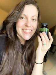 Stomach ache and rash in a two-year-old. What to give her?