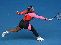 Serena williams wears catsuit at 2021 australian open after look was banned in france. Serena Williams Catsuit Outfit At Australian Open 2021 Compared To Qantas Uniform