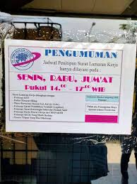 Honda, yamaha, suzuki, kawasaki, nissan, dan hyundai. Ruko Mahkota Mas Cikokol