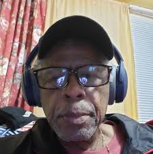 E 5-10 1988 Went to Fort Sam in San Antonio for AIT. Combat Medic. Was  around 20 below when we boarded the bus for Fort Sam. 40 degrees in San  Antonio when