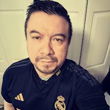 Marlon Rendon's Instagram, Twitter & Facebook