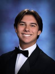 Seniors Aim for the Stars With Future Plans