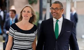 نتیجه جستجوی لغت [cleverly] در گوگل