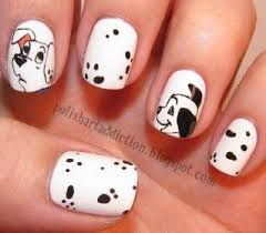 Ideas para decorar tus uñas con marcadores y pinceles. Del Cine A Tus Unas Manicuras Para Las Amantes Del Septimo Arte Unas De Perros Arte De Unas Disney Disenos De Unas Disney