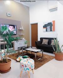 Oleh karena itu, kali ini, sejasa.com akan membagikan 25 kreasi desain ruang tamu minimalis yang indah dan nyaman, hasil pengerjaan dari kontraktor maupun desainer interior yang terdaftar pada platform sejasa.com! Kumpulan Desain Interior Terbaik Ruang Keluarga Sempit Dan Sederhana Homeshabby Com Design Home Plans Home Decorating And Interior Design