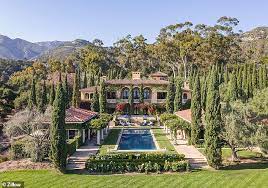 Pregnant Katharine Mcphee And David Foster Are House Hunting In Harry And Meghan S Montecito Enclave Daily Mail Online