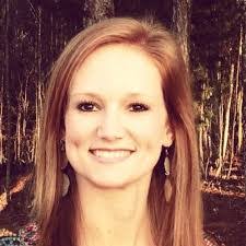 Kira Elliott's Instagram, Twitter & Facebook