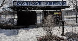 Man sköter drift och underhåll av den egna hallen, som står på arrenderad mark vid kärrtorps ip, har… Winter Classic Pa Karrtorps Ip Hammarby Hockey