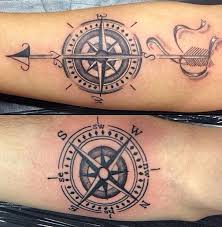 Rose des vents by remiismeltingdots on deviantart. Pin By Christophe Odon On Tatoeages Compass Tattoo Tattoos Tattoos For Guys