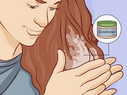 Longer hair can become more easily tangled. Simple Ways To Pull Hair Through A Highlighting Cap By Yourself