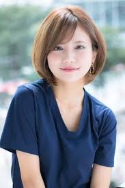 丸顔さんにおすすめ ストレート 前下がりボブヘア10選 all about オールアバウト ヘアスタイリング ヘアカット ヘアモデル