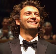 Jonas kaufmann is a german operatic tenor. Jonas Kaufmann Is Happy To Go Naked Intermezzo