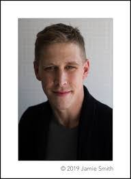 Laura Toole's Instagram, Twitter & Facebook