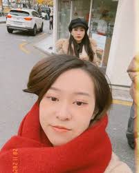 🇰🇷🎄👯‍♀️🕺🏻✨, 到韓國躺的行程～～～🐷🐷🐷, (還想搞事敲人家韓屋村的門 馬上被大叔制止😆, 我開玩笑的～～～）,  與小夥伴們一起, 買爆 吃爆 睡爆, 有點快樂惹✈️✨, 心裡舒服其實生活就是這麼簡單快樂😌❤️, #travel#life