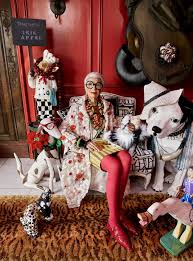 Aug 27, 2021 · iris apfel fêtes 100th birthday with makeup collaboration. Iris Apfel Startseite Facebook