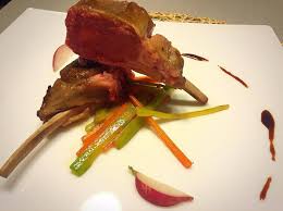 A cottura ultimata raccogliere la coratella in un piatto di servizio, se volete tenendo il liquido prodotto, ottimo per fare la scarpetta. Costine Di Agnello Cotte A Bassa Temperatura Su Verdure Croccanti E Salsa Teriyaki Chef Pucci