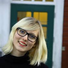 Stream Sofia Lundgren intervjuar Amanda Eriksson på Samhällsprogrammet by  Anita B