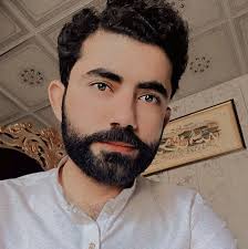 People make time for who they want to make time for. People text and reply  to people they want to talk to. Never believe anyone who says they've been  too busy. If