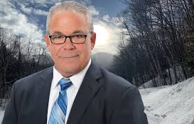 Paul Carriere's Instagram, Twitter & Facebook