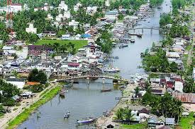 Sebanyak 104 orang dengan rincian 97 penumpang dan 7 awak kabin tewas, termasuk pilot tsu way ming dari singapura dan kopilot duncan ward dari selandia baru. Kecelakaan Pesawat Silk Air 19 Desember 1997 Aku Di Sana Ahmad Muhaimin Alfarisy