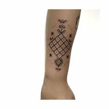 Filipino man tattoo on leg. Updated 37 Intricate Filipino Tattoo Designs December 2020