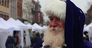 Despite rain, one family keeps things sweet at Dickens of a Christmas