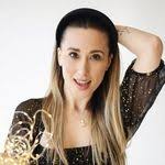 Alisa Mock's Instagram, Twitter & Facebook