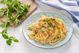 Non mancano i primi piatti veloci freddi come la pasta fredda con caprini o quella in verde con pinoli. Ricetta Pasta Con Baccala La Ricetta Di Giallozafferano Irpinia Da Scoprire