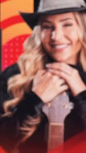 Mais um lindo show, hoje na festa de aniversário do amigo Wesley Braga!♥️✨🎙️🎶  #gabimartins #musica #show #sertanejo #amigo #aniversario #maravilhosa  #gabimartinsoficial #nenemdagabimartins